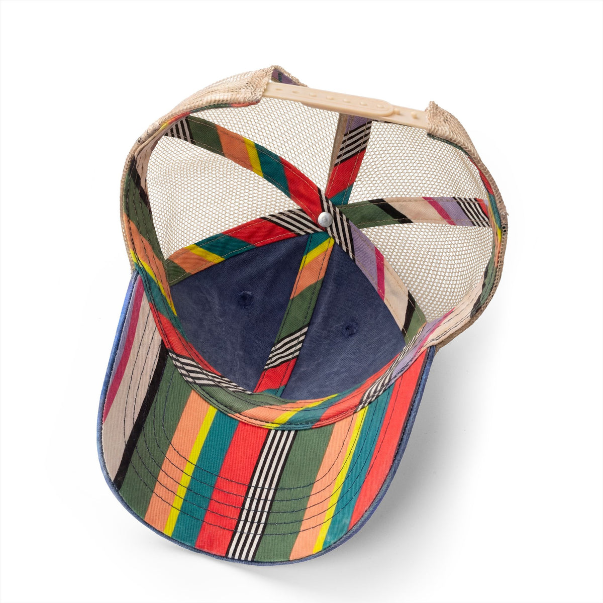 Women's Embroidered Washed Mesh-Back Cap (Dark)